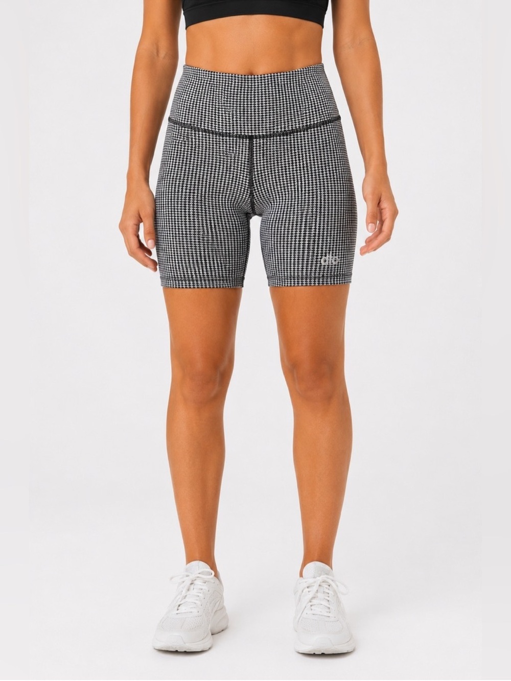 Alo 7" High-Waist Micro Houndstooth Biker Short size XS
